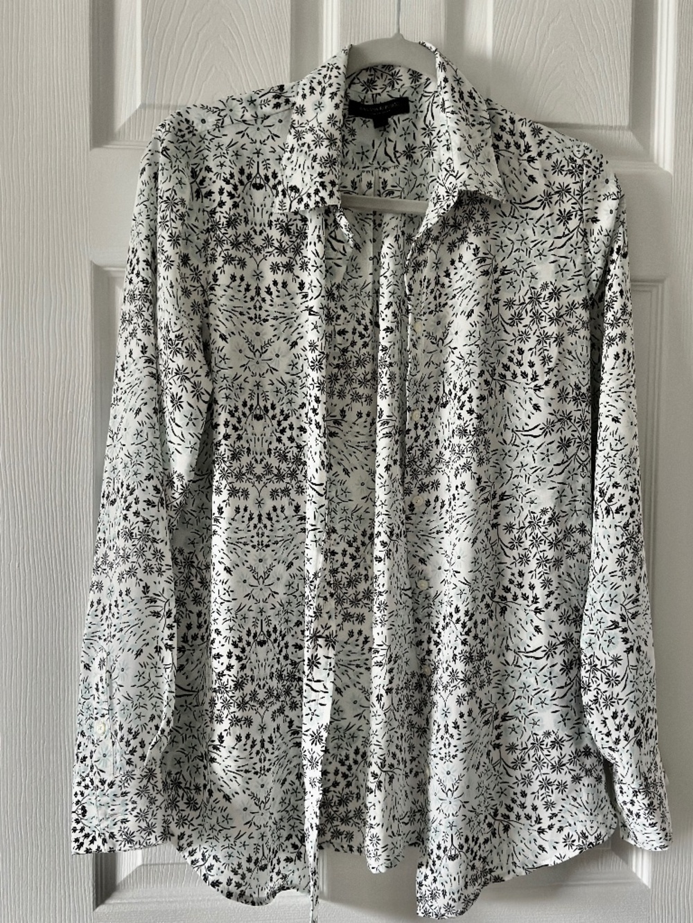Banana Republic Mint Floral Dillon Button Down Blouse Size M